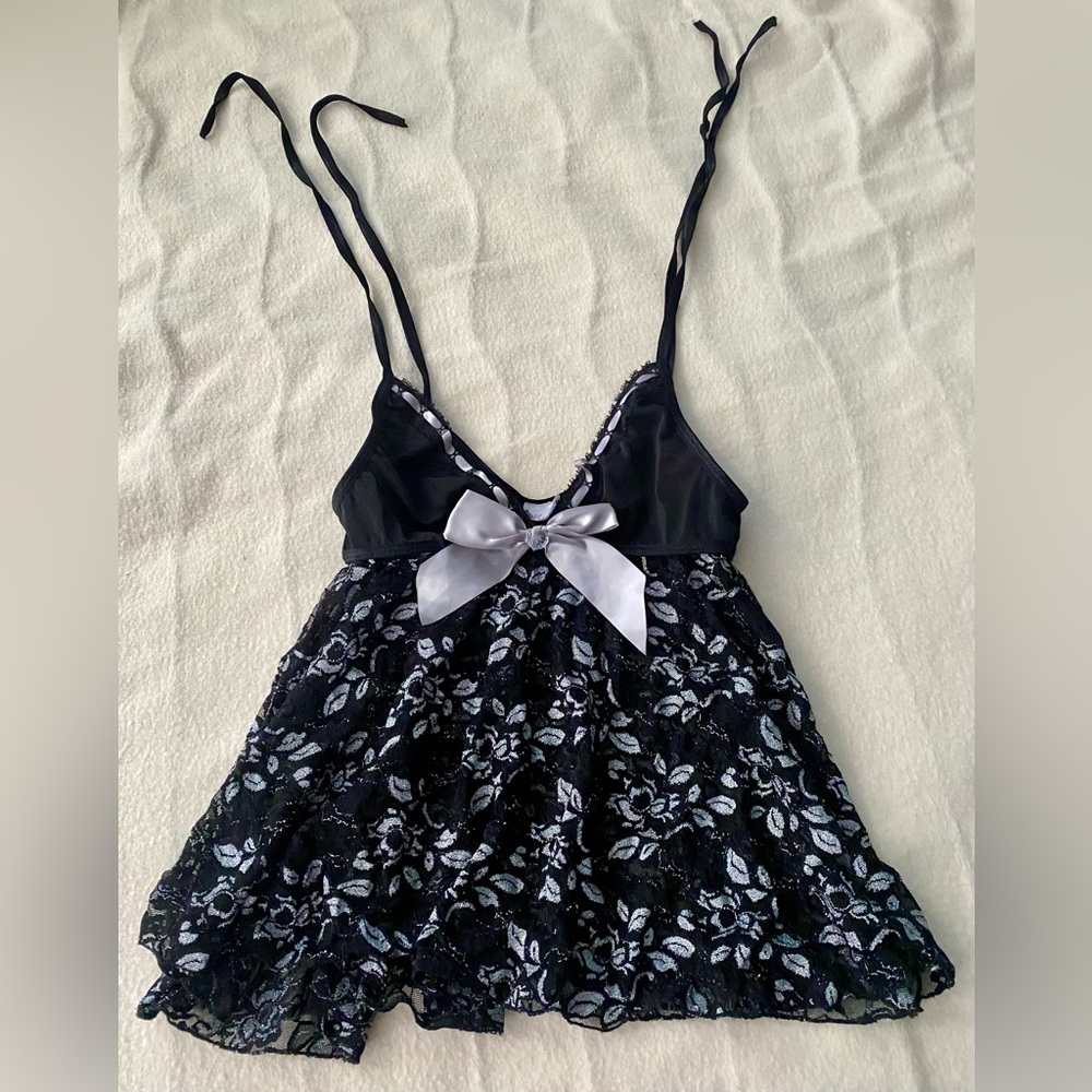 Gorgeous Lacey Lingerie NWOT